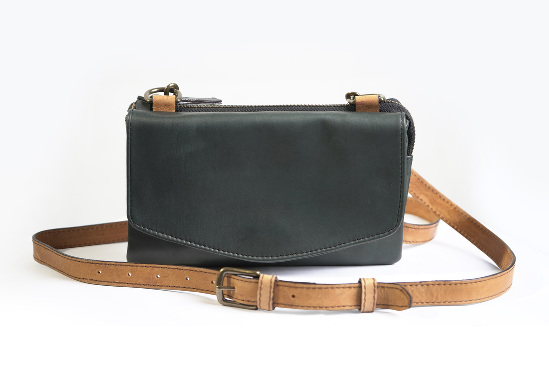 Shoulder Wallet - ORMANO COLLECTION